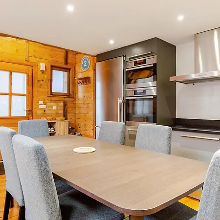 Anémones Chalet, Central, 4 Bedrooms, Sauna&parking * Chamonix Mont Blanc